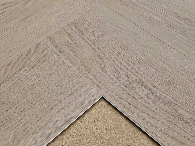 19 m2 pvc spc click visgraat - 650 x 150 x 5 mm - afbeelding 2 van  3