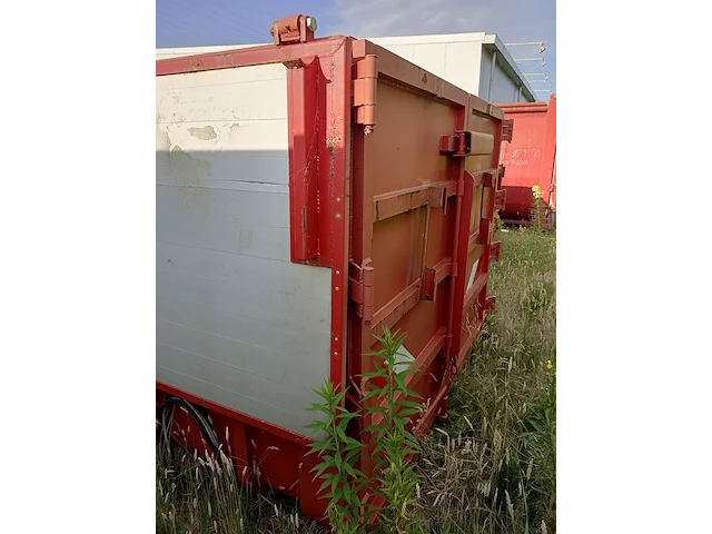 19 m3 haakarm afzetcontainer met milieu kleppen, buitenhuis, 2014 - afbeelding 3 van  9