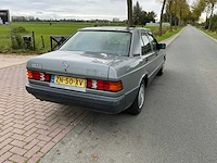 191 mercedes-benz 190-serie - 190e personenauto - afbeelding 24 van  25