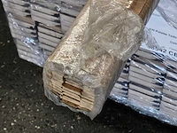 192 meter plakplinten 2400 x 25 x 5 mm - afbeelding 3 van  3