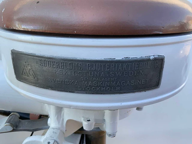 1920 soderbloms buitenboordmotor - afbeelding 5 van  7
