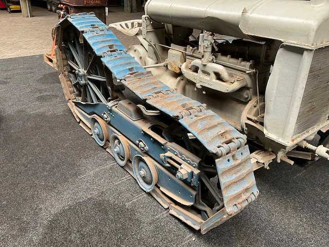 1927 fordson f crawler oldtimer tractor - afbeelding 18 van  19