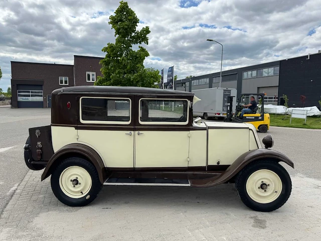 1930 renault monasix oldtimer - afbeelding 11 van  15