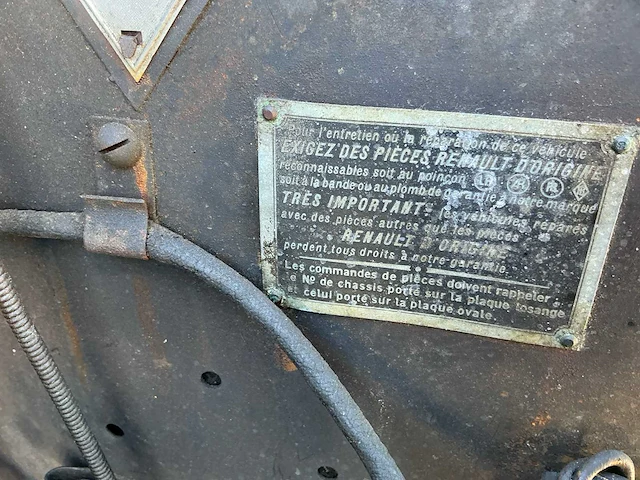 1934 renault viva quatre oldtimer - afbeelding 10 van  72