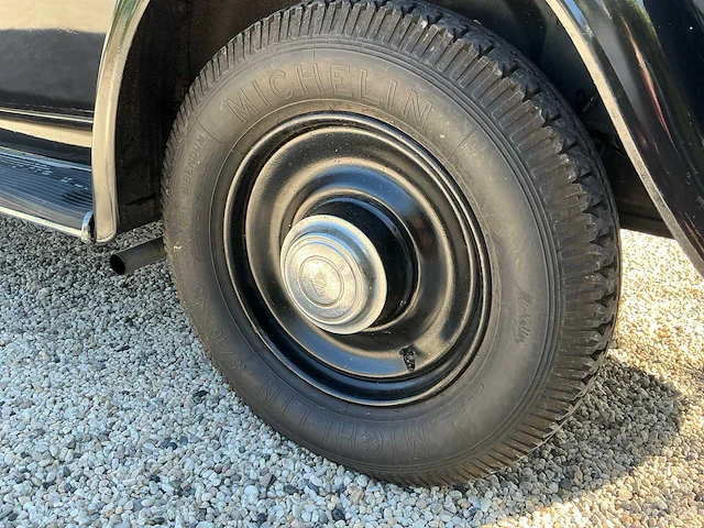 1934 renault viva quatre oldtimer - afbeelding 14 van  72