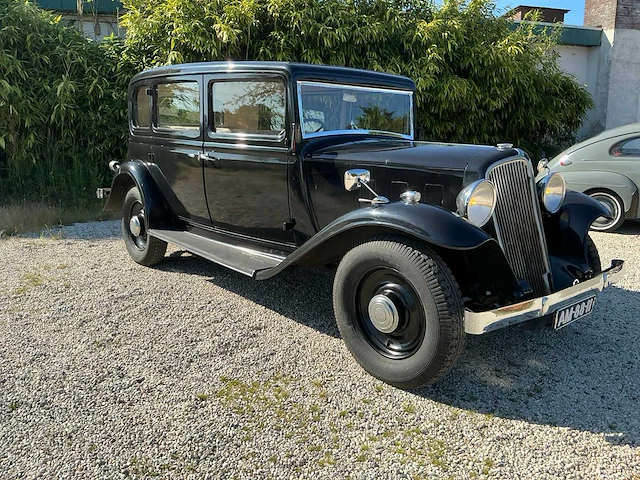 1934 renault viva quatre oldtimer - afbeelding 23 van  72