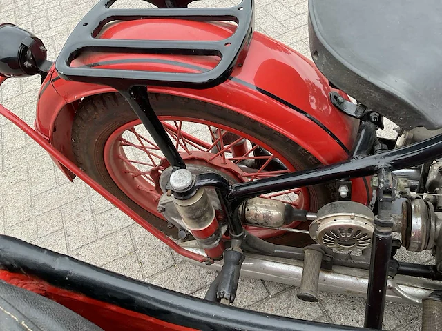 1942 dnepr m72 motorfiets met zijspan - afbeelding 2 van  19