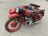 1942 dnepr m72 motorfiets met zijspan - afbeelding 1 van  19