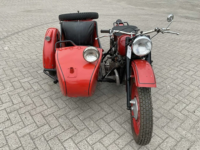 1942 dnepr m72 motorfiets met zijspan - afbeelding 16 van  19