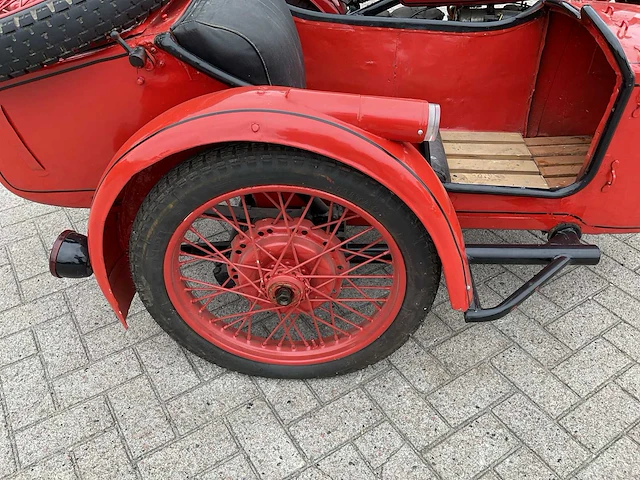 1942 dnepr m72 motorfiets met zijspan - afbeelding 17 van  19