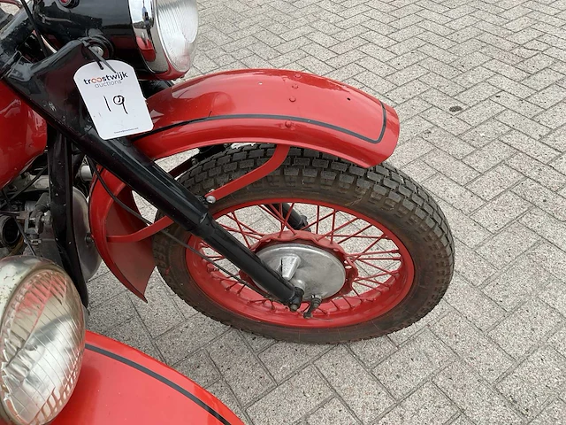 1942 dnepr m72 motorfiets met zijspan - afbeelding 19 van  19