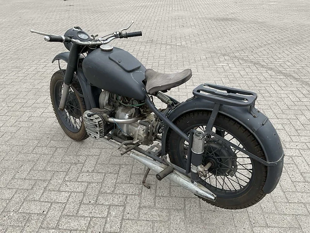 1942 dnepr m72 motorfiets - afbeelding 10 van  16