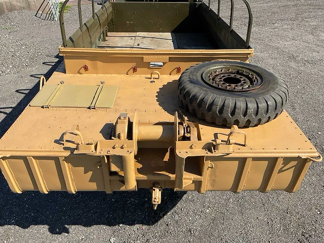 1943 dukw 353 6x6 amfibievoertuig - afbeelding 10 van  48