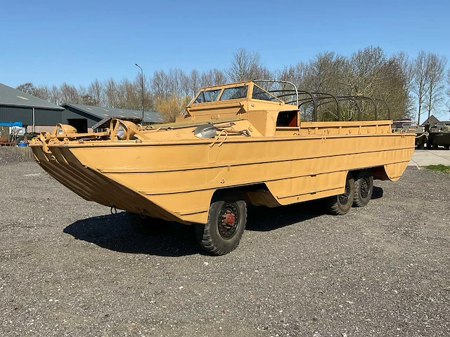1943 dukw 353 6x6 amfibievoertuig - afbeelding 12 van  48