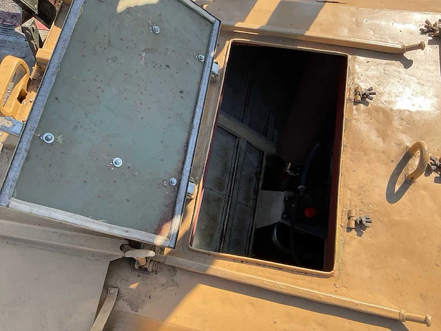 1943 dukw 353 6x6 amfibievoertuig - afbeelding 38 van  48