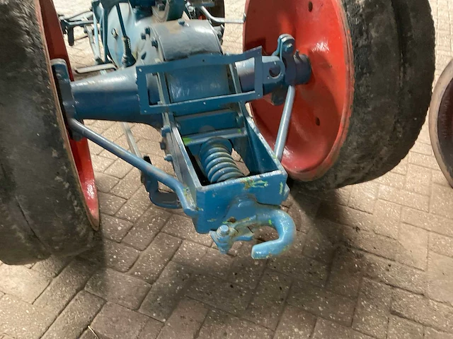 1943 fordson n industry oldtimer tractor - afbeelding 2 van  16