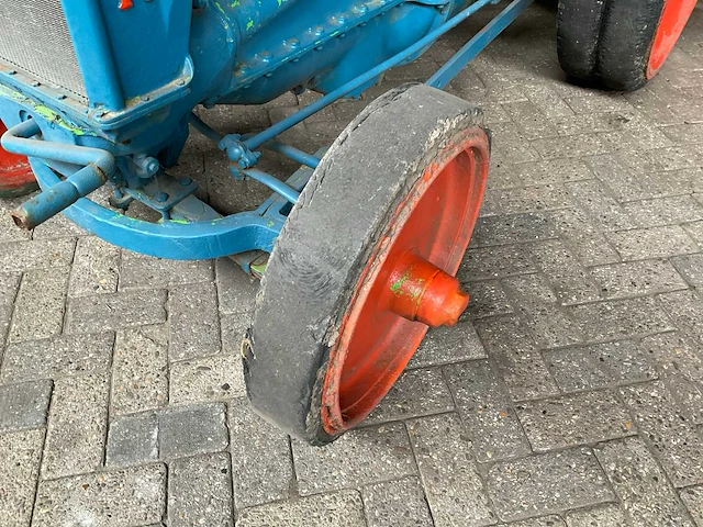 1943 fordson n industry oldtimer tractor - afbeelding 7 van  16