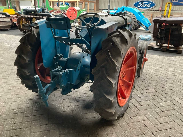 1943 fordson n oldtimer tractor - afbeelding 10 van  16