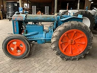 1943 fordson n oldtimer tractor - afbeelding 13 van  16