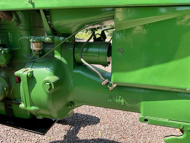 1947 john deere m oldtimer tractor - afbeelding 12 van  33