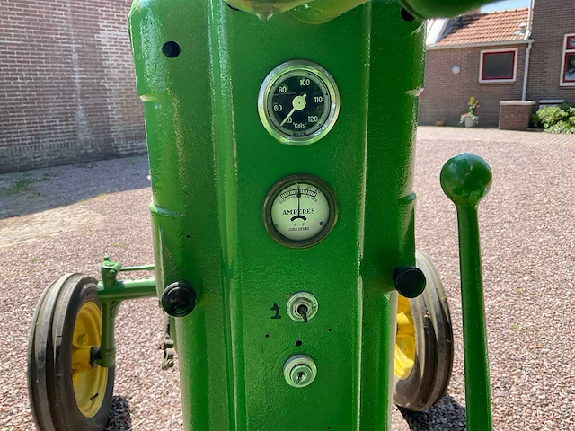 1947 john deere m oldtimer tractor - afbeelding 16 van  33