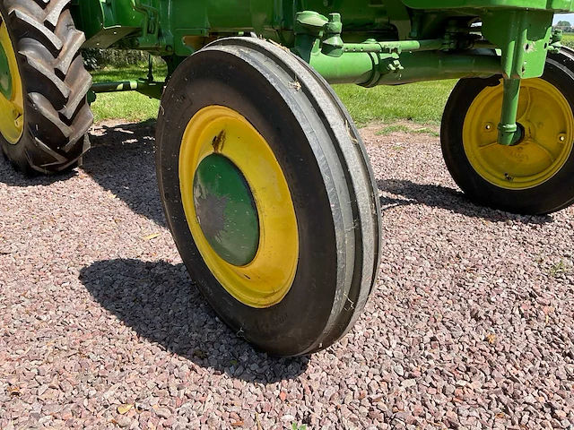 1947 john deere m oldtimer tractor - afbeelding 23 van  33
