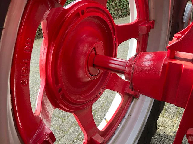 1947 mccormick farmall h oldtimer tractor - afbeelding 14 van  33