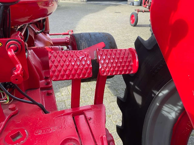 1947 mccormick farmall h oldtimer tractor - afbeelding 18 van  33