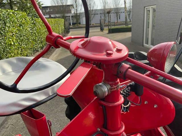 1947 mccormick farmall h oldtimer tractor - afbeelding 22 van  33