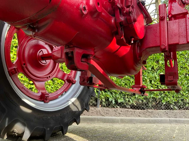 1947 mccormick farmall h oldtimer tractor - afbeelding 24 van  33