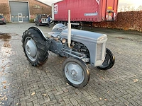 1949 massey ferguson te 20 oldtimer tractor - afbeelding 8 van  14