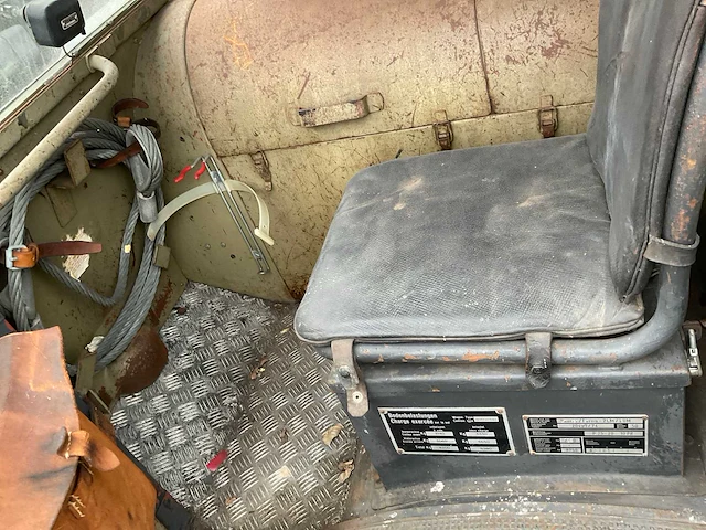 1950 saurer berna 2 cm 4x4 radiotruck - afbeelding 8 van  43