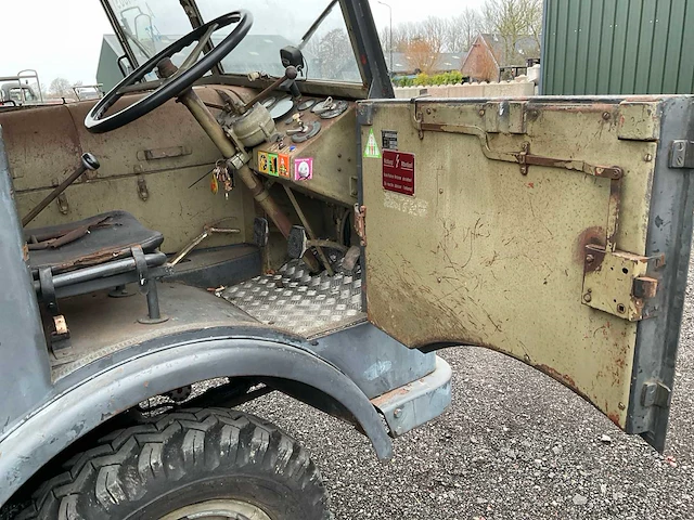 1950 saurer berna 2 cm 4x4 radiotruck - afbeelding 10 van  43