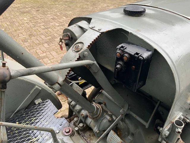 1951 eicher a7635 tweewielaangedreven landbouwtractor - afbeelding 14 van  31