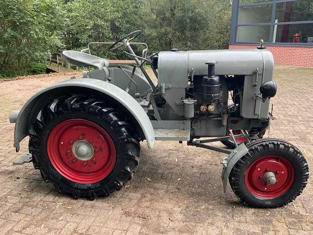 1951 eicher a7635 tweewielaangedreven landbouwtractor - afbeelding 26 van  31