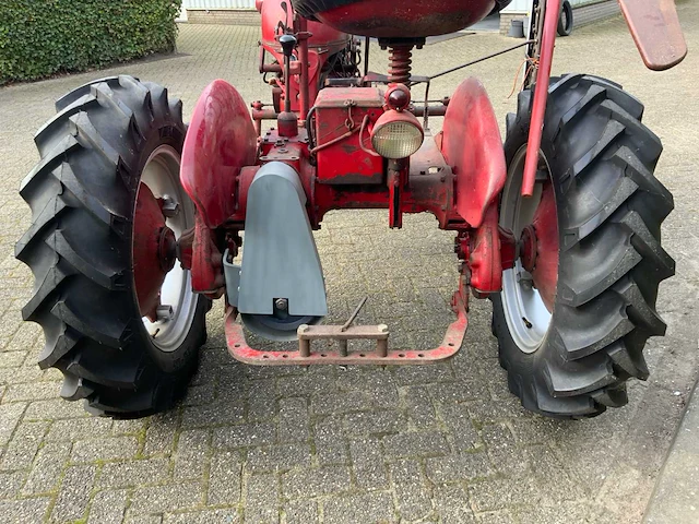 1951 mccormick farmall cub oldtimer tractor - afbeelding 6 van  32
