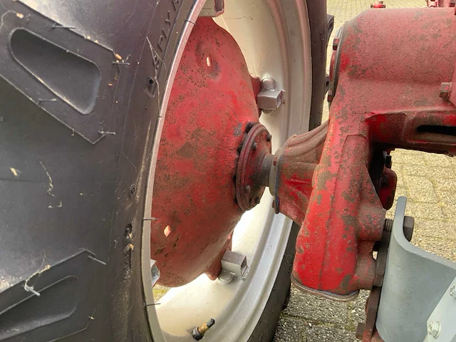 1951 mccormick farmall cub oldtimer tractor - afbeelding 9 van  32
