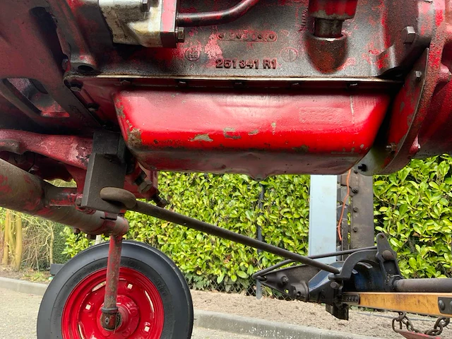 1951 mccormick farmall cub oldtimer tractor - afbeelding 21 van  32