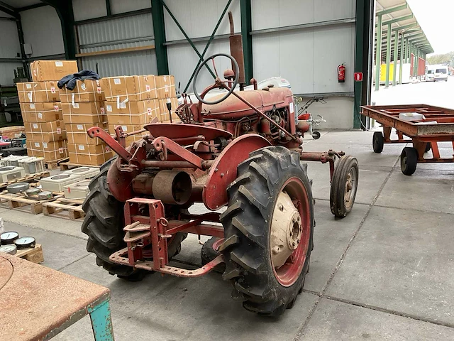 1951 mccormick farmall super a oldtimer tractor - afbeelding 17 van  22