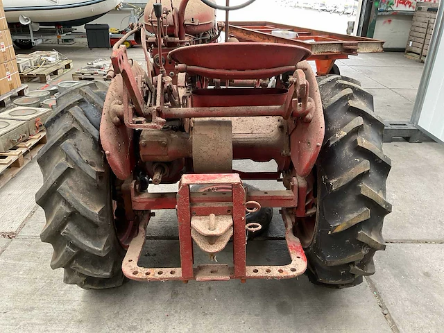 1951 mccormick farmall super a oldtimer tractor - afbeelding 18 van  22