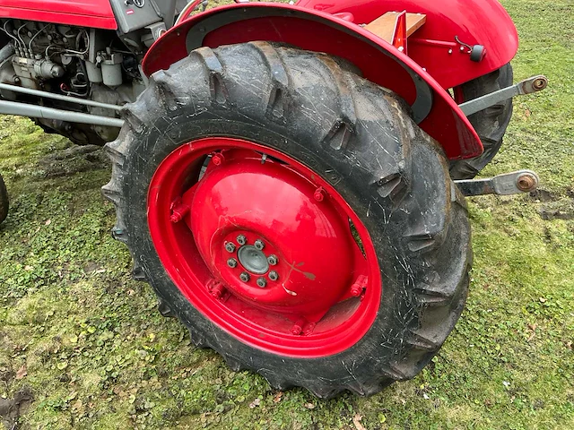 1952 massey ferguson tef 20 oldtimer tractor - afbeelding 9 van  27