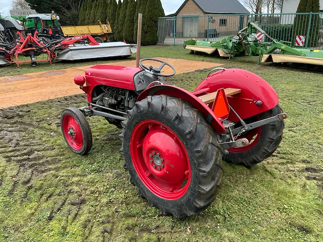 1952 massey ferguson tef 20 oldtimer tractor - afbeelding 22 van  27