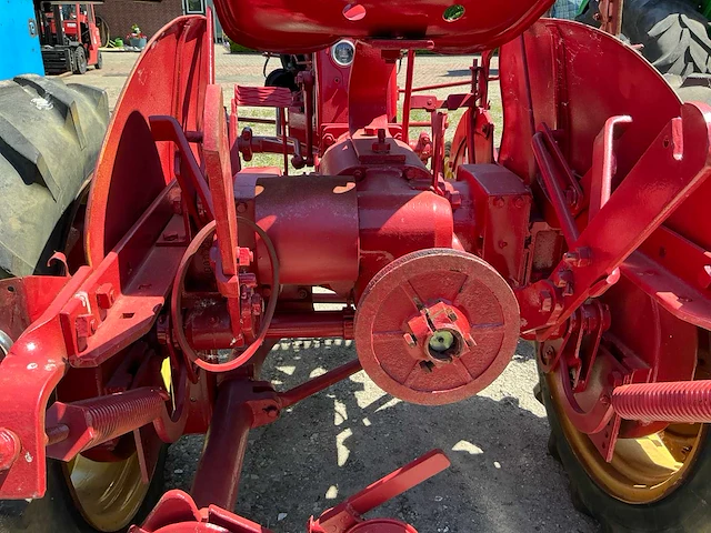 1952 massey-harris pony oldtimer tractor - afbeelding 7 van  25