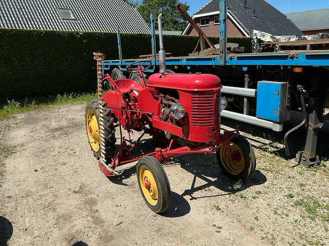 1952 massey-harris pony oldtimer tractor - afbeelding 1 van  25