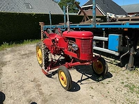 1952 massey-harris pony oldtimer tractor - afbeelding 1 van  25