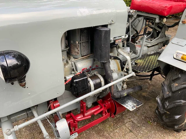 1954 eicher ekl 15/2b3 oldtimer tweewielaangedreven landbouwtractor - afbeelding 13 van  37
