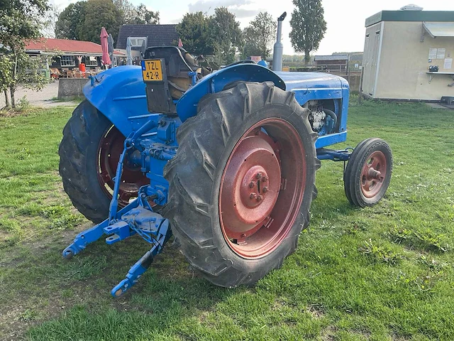 1955 fordson major oldtimer tractor - afbeelding 25 van  29