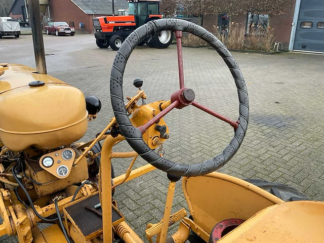 1955 minneapolis-moline b1g oldtimer tractor - afbeelding 2 van  19