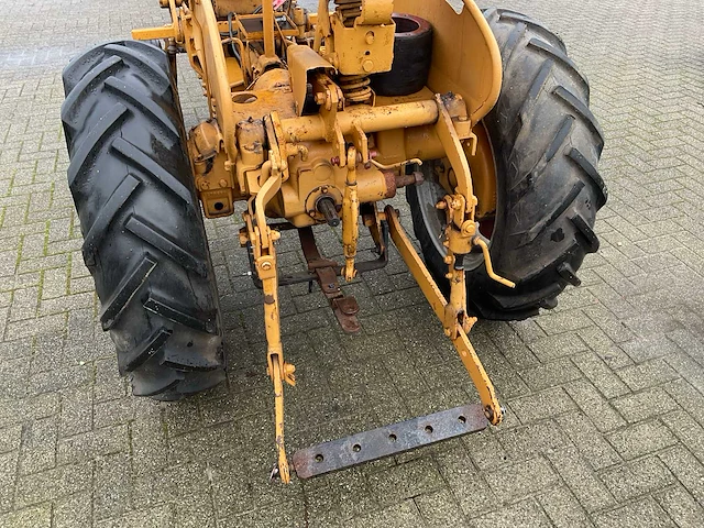 1955 minneapolis-moline b1g oldtimer tractor - afbeelding 4 van  19
