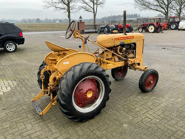 1955 minneapolis-moline b1g oldtimer tractor - afbeelding 14 van  19